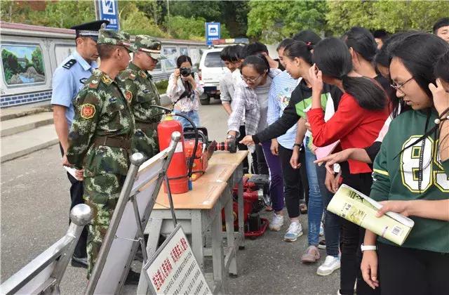 鄂嘉镇交通新闻更新，交通发展助推地方繁荣