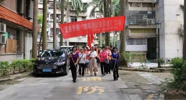 云峰巷社区优化交通环境，提升居民出行体验最新报道