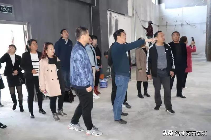 乌尔其汉镇领导团队引领未来，铸就辉煌新篇章